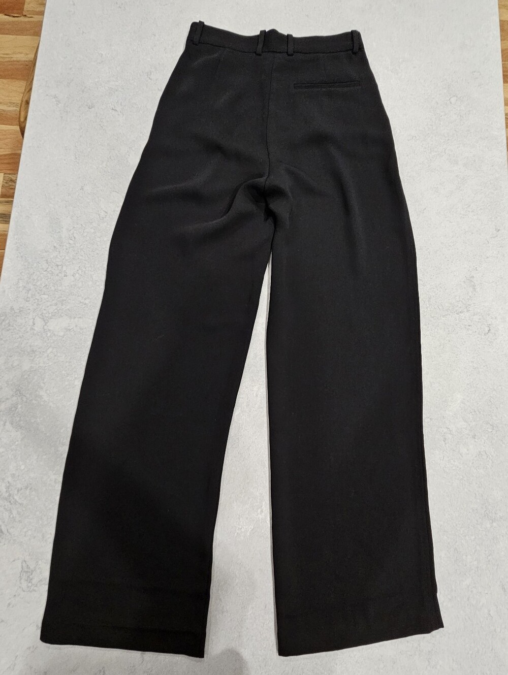 Aritzia Babaton Wide Leg Pant, Size 4